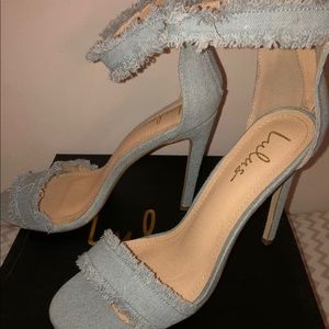 Lulus Blue Fringe Heels